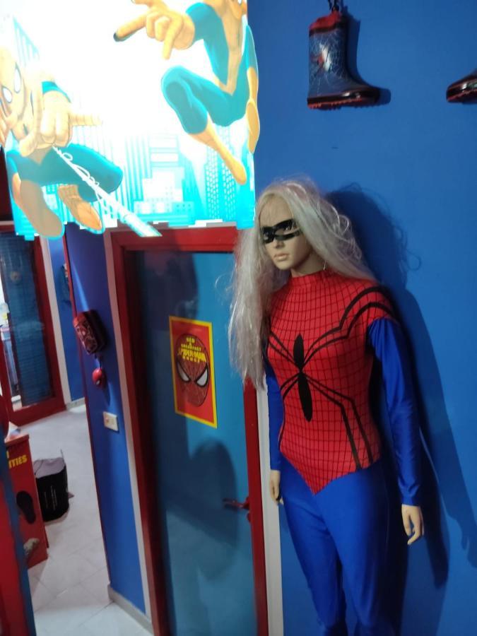 Spiderman House Hotel Catania Ngoại thất bức ảnh