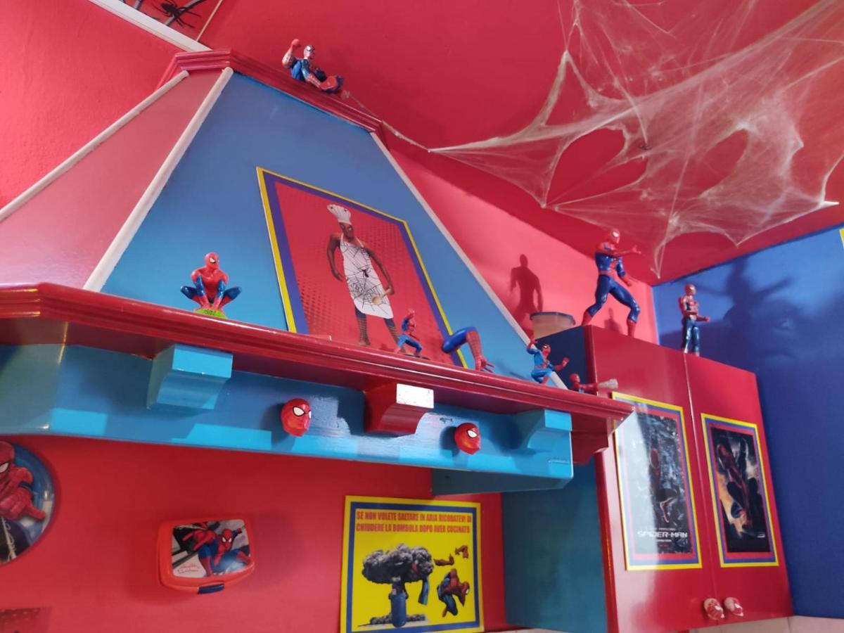 Spiderman House Hotel Catania Ngoại thất bức ảnh