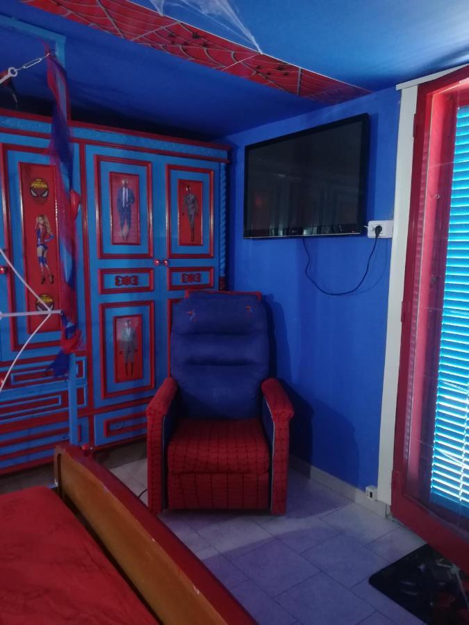 Spiderman House Hotel Catania Ngoại thất bức ảnh